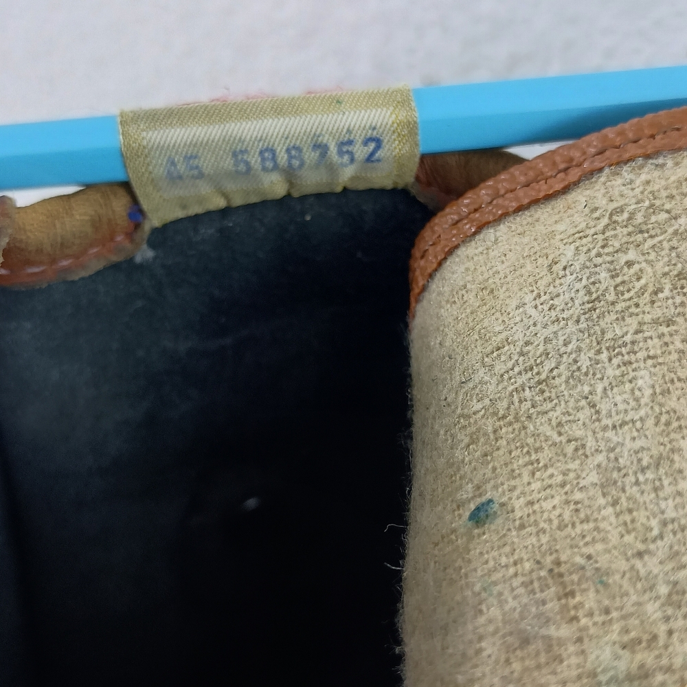 Dooney & Bourke Vintage All Weather Leather Essex Black Tan Crossbody Bag - Picture 14 of 14